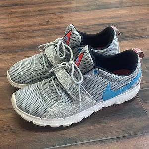 Nike ACG Trainerendor Gray Blue 13 Mens